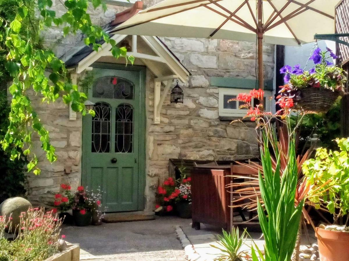 Castle Street Cottage Ruthin Exterior photo
